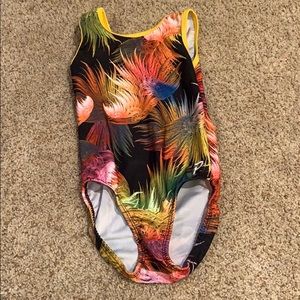 Leotard with “fan-like” design